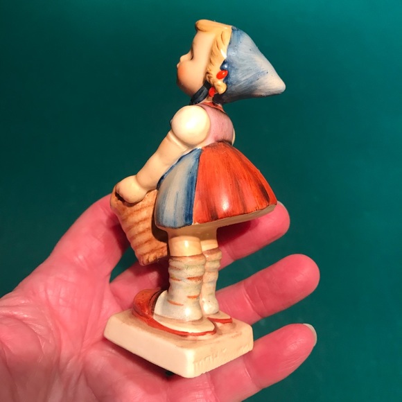 Authentic German Hummel it’s called “Little helper” This TMK-1 is 4 1/4” - Picture 3 of 9